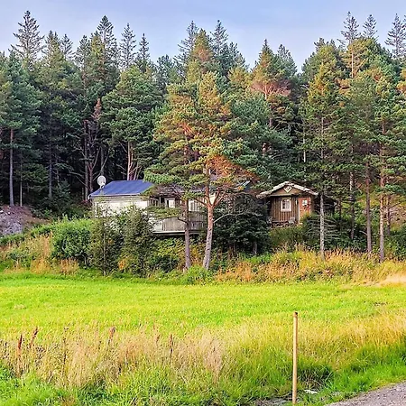 6 Person In Flatanger Lauvsnes